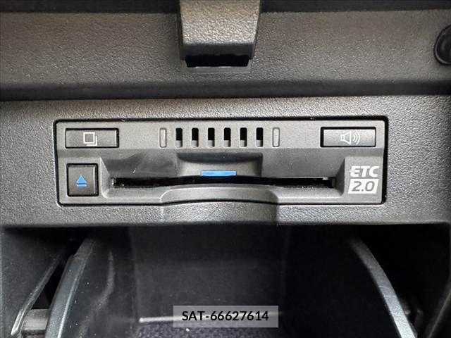 Toyota ALPHARD 2018-04 7356667-25