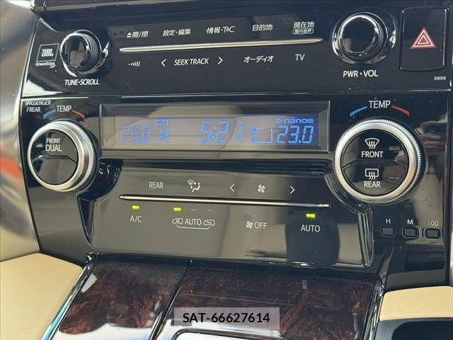 Toyota ALPHARD 2018-04 7356667-3