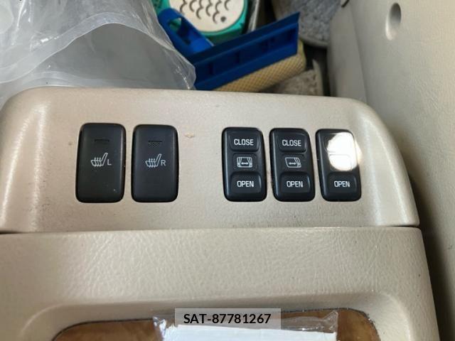 Toyota ALPHARD 2006-12 7356695-23