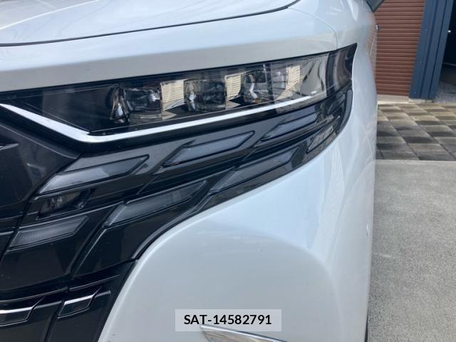 Toyota ALPHARD 2025-10 7356635-9