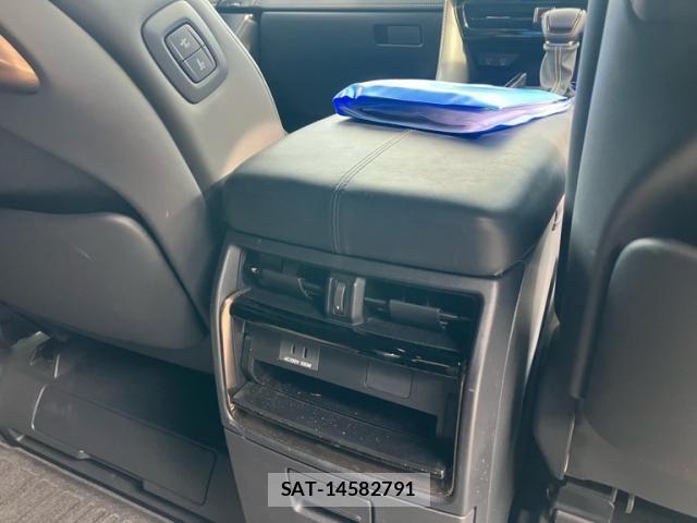 Toyota ALPHARD 2025-10 7356635-16