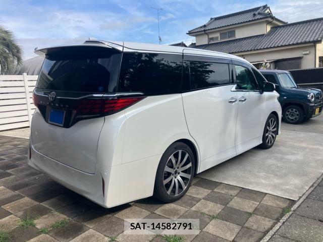 Toyota ALPHARD 2025-10 7356635-4