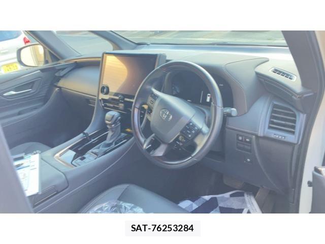 Toyota ALPHARD 2023-11 7356628-8