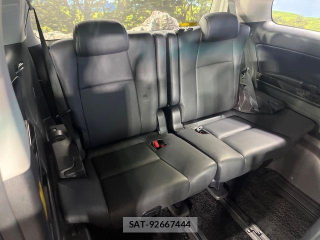 Toyota ALPHARD 2012-03 7356686-9