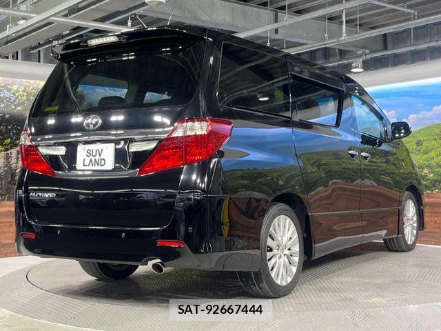 Toyota ALPHARD 2012-03 7356686-17