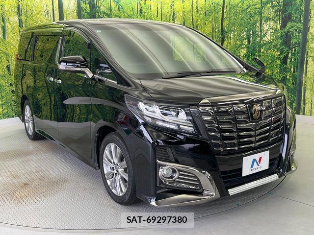 Toyota ALPHARD 2017-04 7356677-17