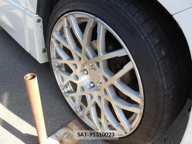 Toyota ALPHARD 2012-01 7356693-29