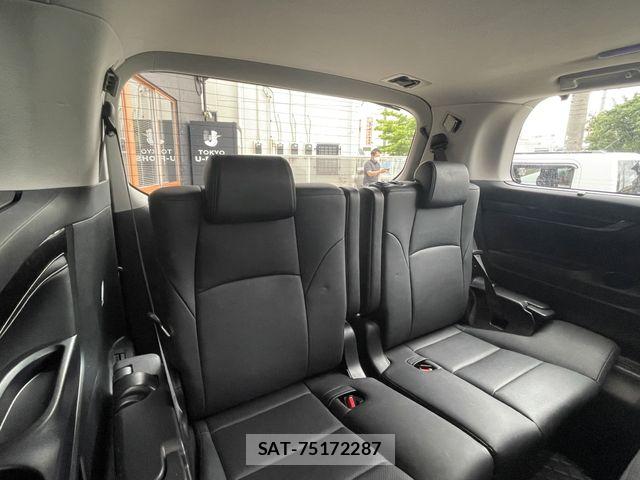 Toyota ALPHARD 2021-03 7356672-24