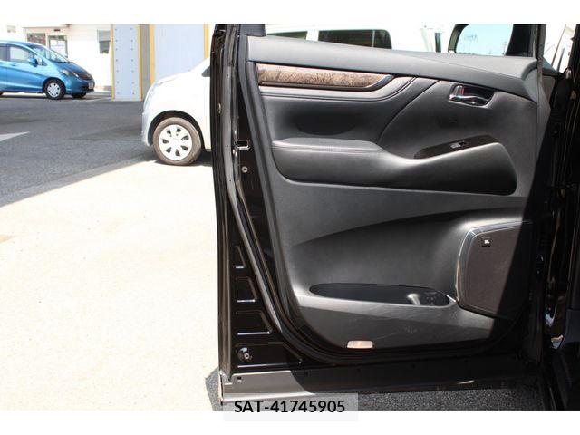 Toyota ALPHARD 2022-02 7356650-10