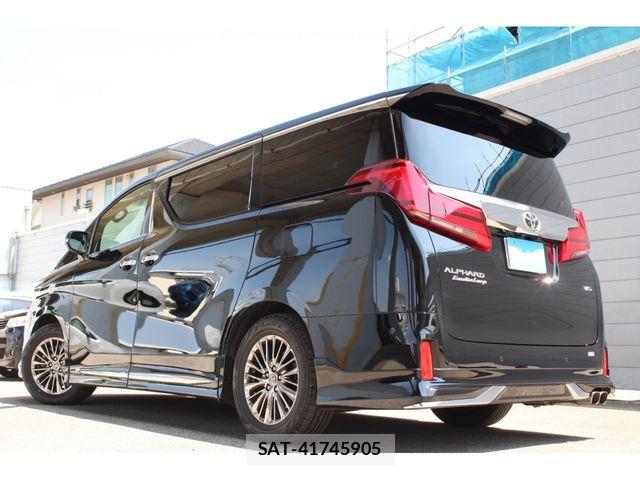 Toyota ALPHARD 2022-02 7356650-1