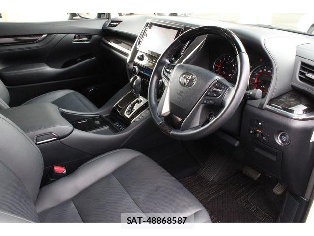 Toyota ALPHARD 2022-02 7356655-12