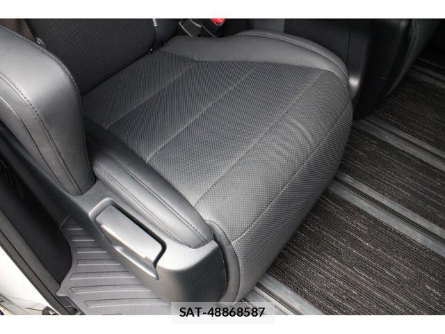 Toyota ALPHARD 2022-02 7356655-17