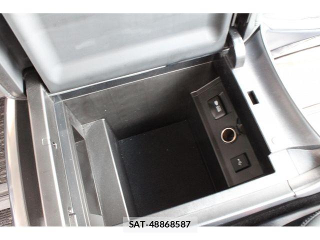 Toyota ALPHARD 2022-02 7356655-22