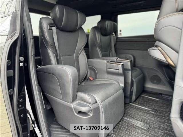 Toyota ALPHARD 2024-03 7356643-18