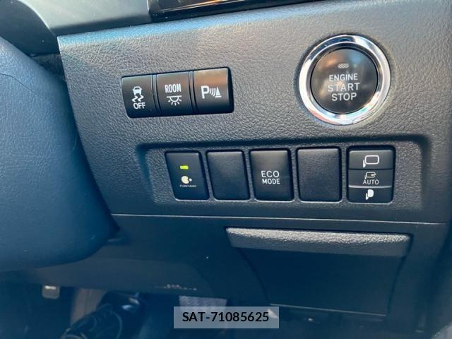 Toyota ALPHARD 2013-10 7356691-9