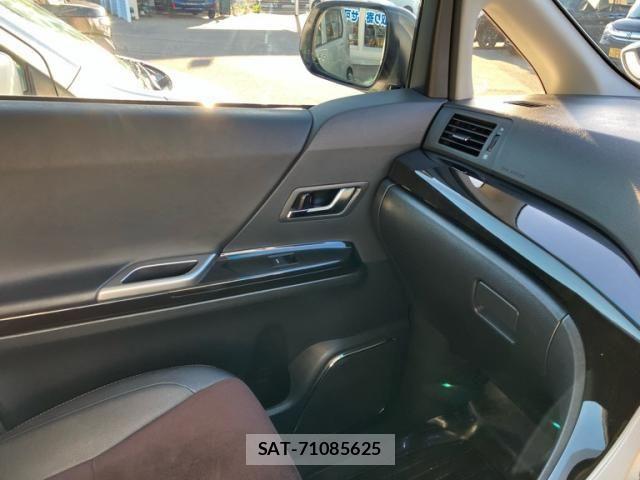 Toyota ALPHARD 2013-10 7356691-10
