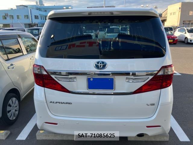 Toyota ALPHARD 2013-10 7356691-1