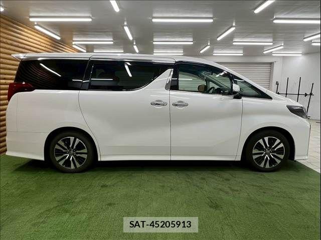 Toyota ALPHARD 2021-04 7356657-17
