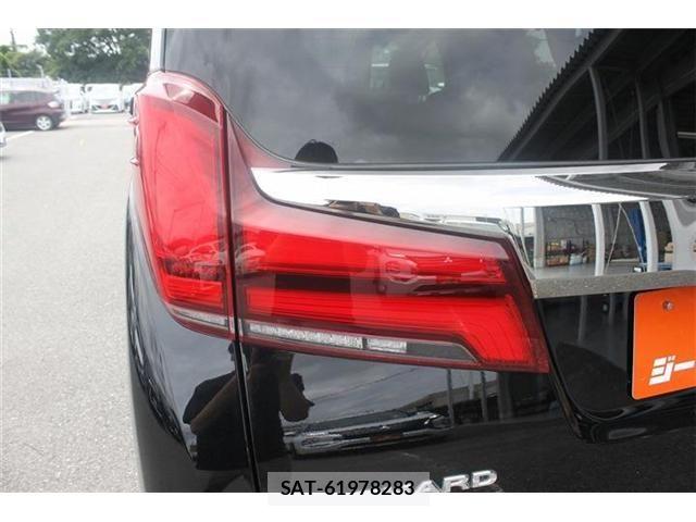 Toyota ALPHARD 2021-03 7356683-13