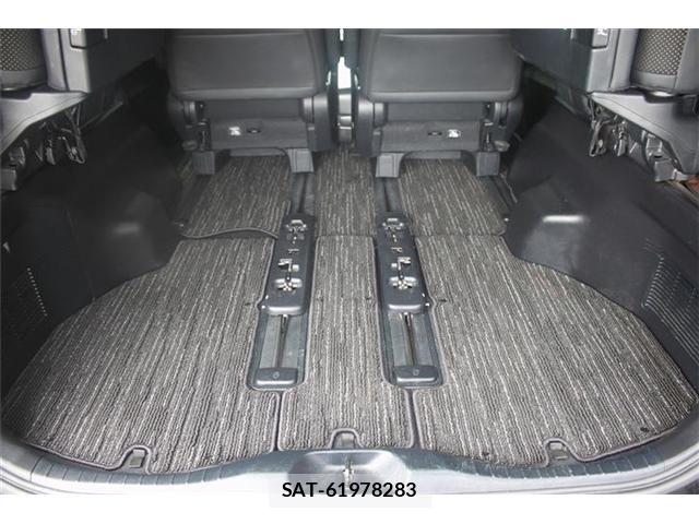 Toyota ALPHARD 2021-03 7356683-22