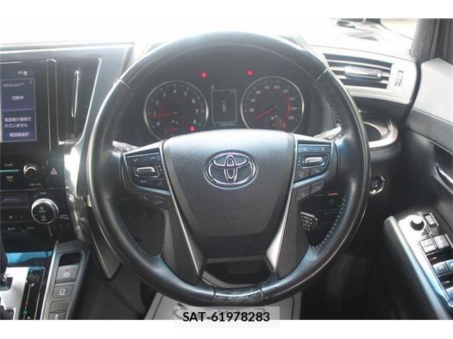 Toyota ALPHARD 2021-03 7356683-23
