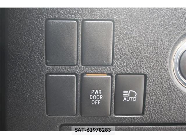 Toyota ALPHARD 2021-03 7356683-4
