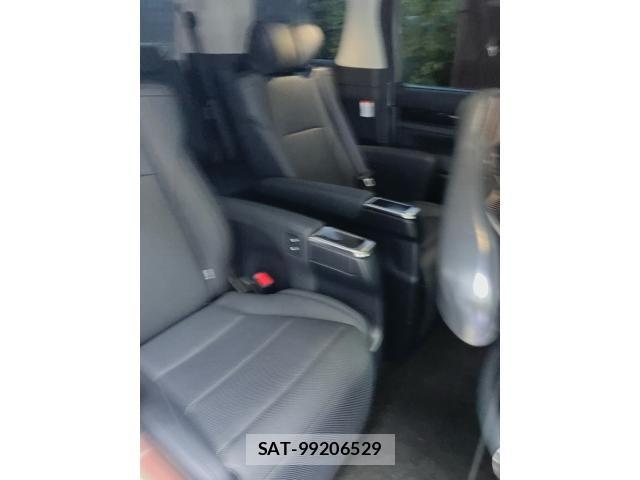 Toyota ALPHARD 2021-07 7356648-9