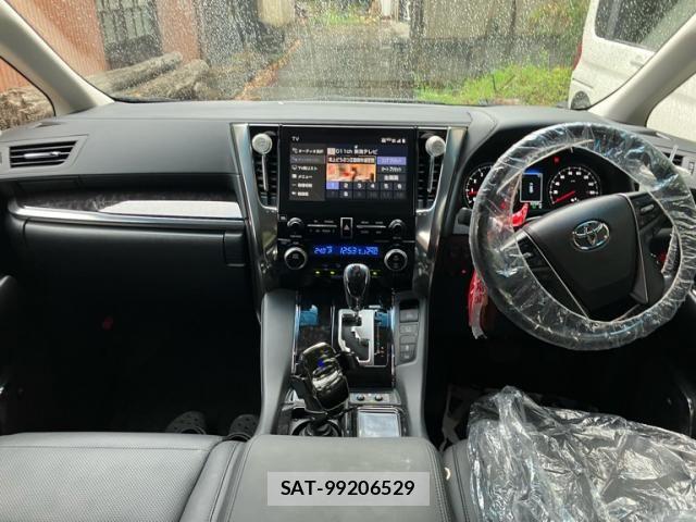 Toyota ALPHARD 2021-07 7356648-13