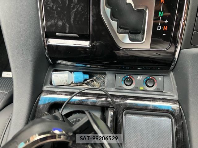 Toyota ALPHARD 2021-07 7356648-25
