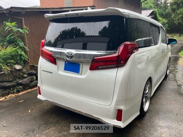 Toyota ALPHARD 2021-07 7356648-5