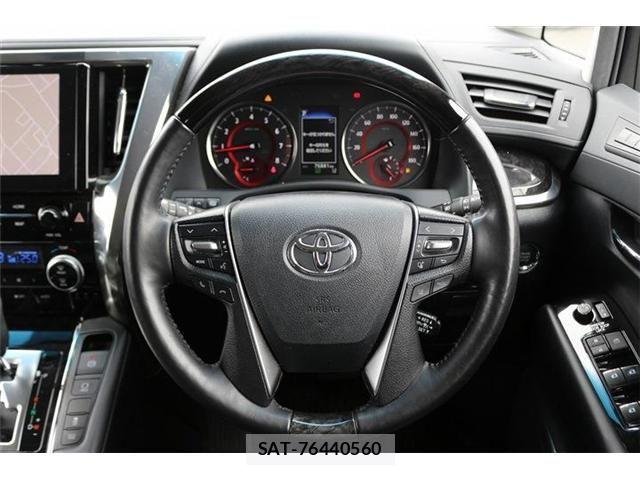 Toyota ALPHARD 2020-06 7356673-19