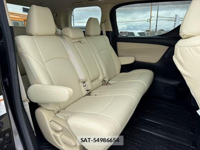 Toyota ALPHARD 2018-05 7356681-19