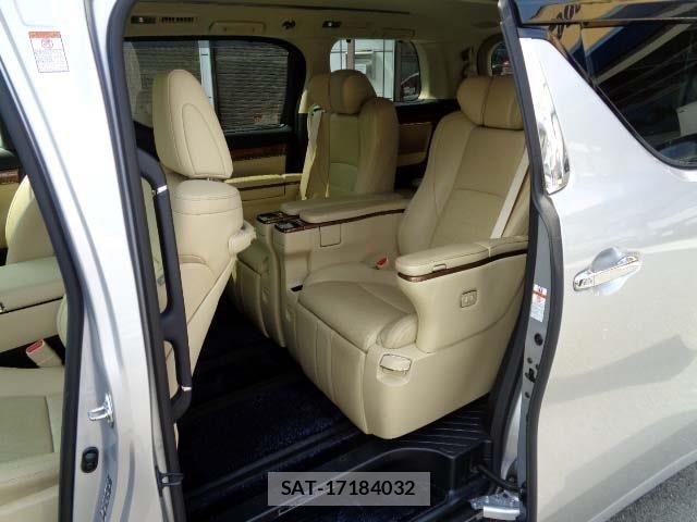 Toyota ALPHARD 2015-11 7391211-17
