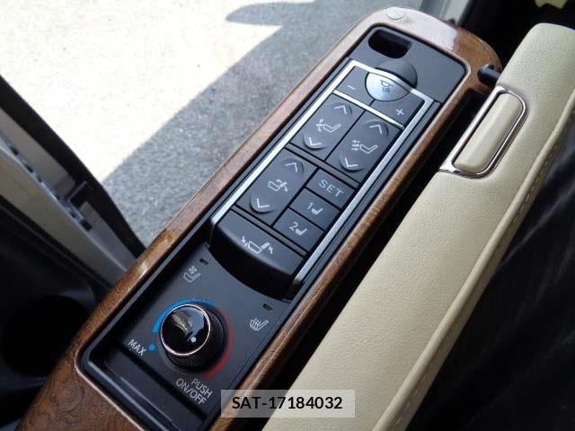 Toyota ALPHARD 2015-11 7391211-18