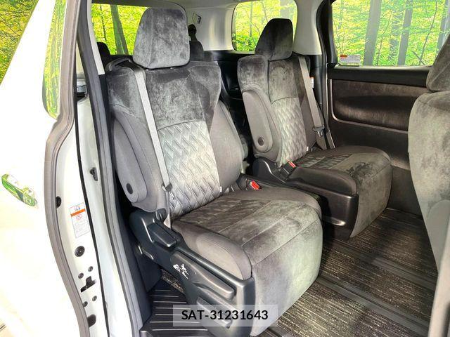 Toyota ALPHARD 2019-01 7391210-8