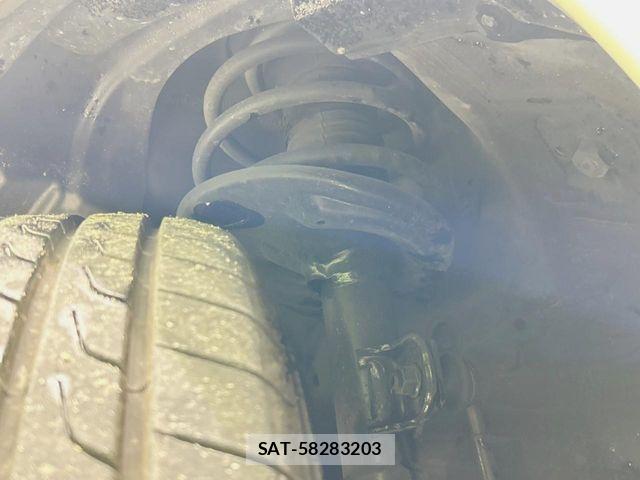 Toyota ALPHARD 2012-05 7391220-19