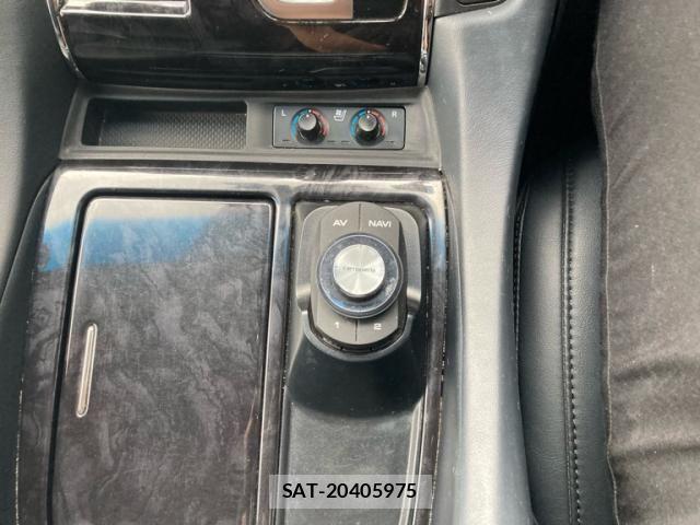 Toyota ALPHARD 2019-01 7391208-16