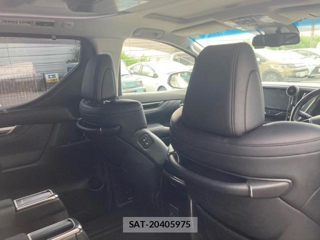 Toyota ALPHARD 2019-01 7391208-8