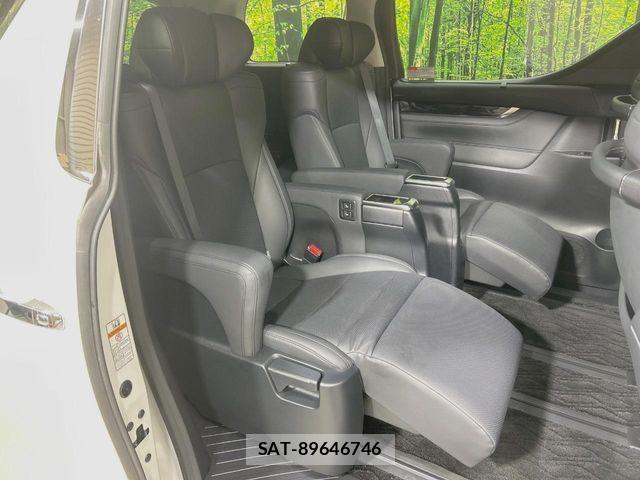 Toyota ALPHARD 2020-11 7452623-8