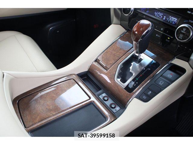 Toyota ALPHARD 2016-10 7452627-22