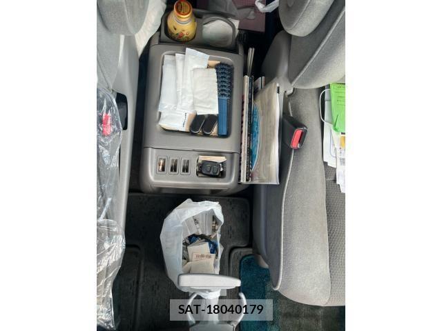 Toyota ALPHARD 2003-09 7452678-19