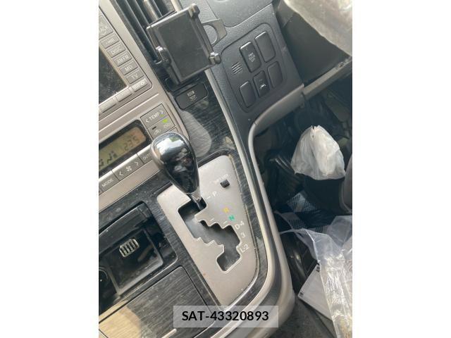 Toyota ALPHARD 2005-07 7452672-28
