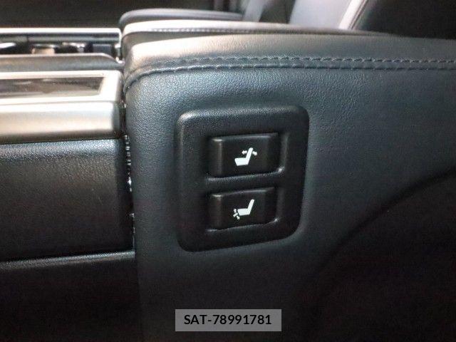 Toyota ALPHARD 2019-03 7452628-13