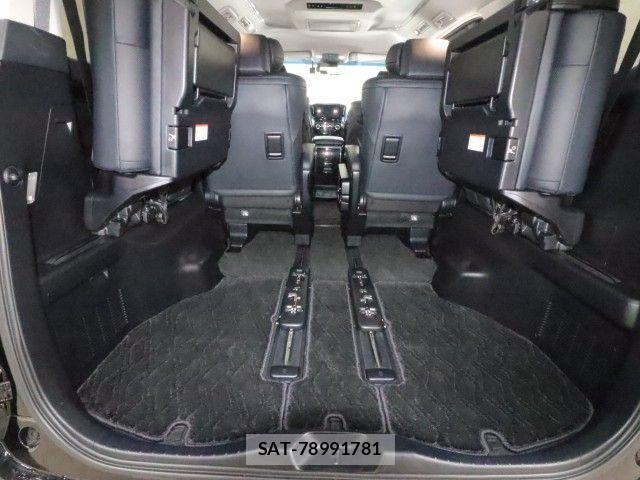 Toyota ALPHARD 2019-03 7452628-17