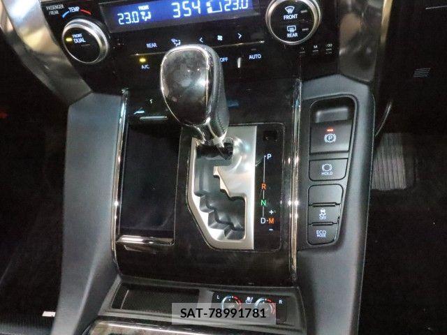 Toyota ALPHARD 2019-03 7452628-27
