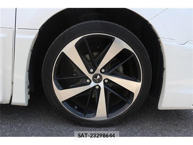 Toyota ALPHARD 2017-06 7452649-14