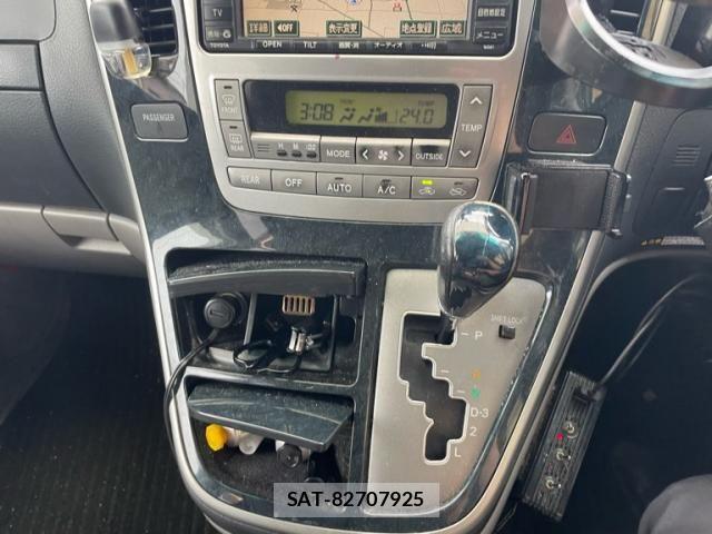 Toyota ALPHARD 2004-03 7452676-15