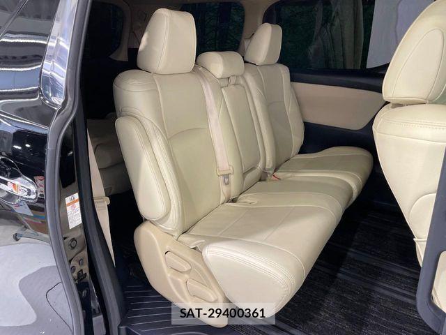 Toyota ALPHARD 2019-02 7452636-9