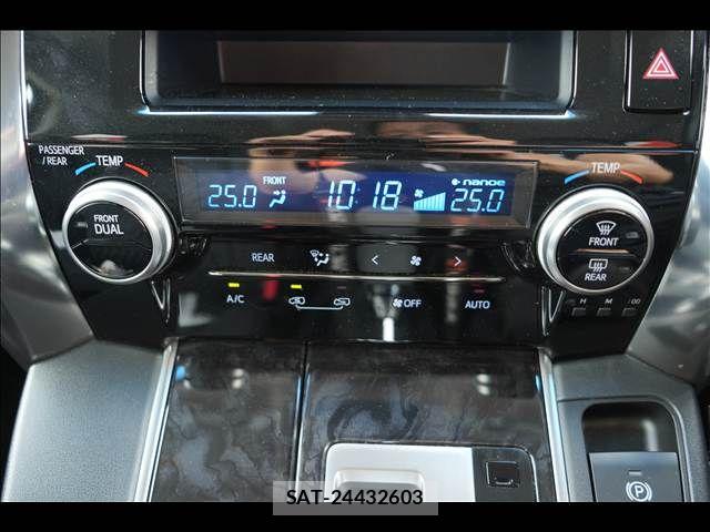 Toyota ALPHARD 2018-05 7452638-10