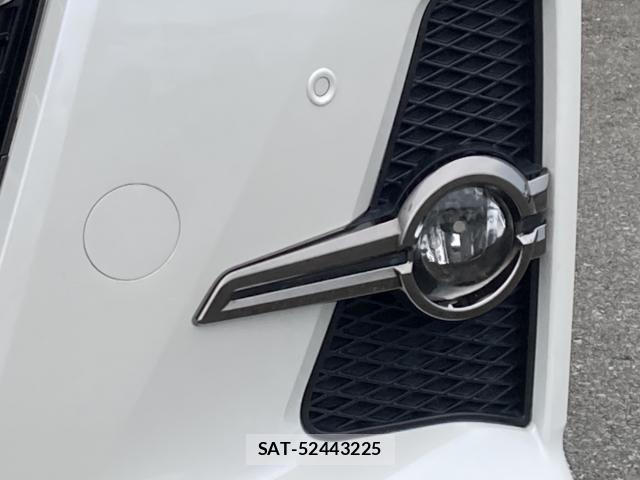 Toyota ALPHARD 2017-11 7452643-11